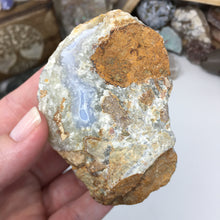 Cargar imagen en el visor de la galería, Blue Lace Agate Geode #08