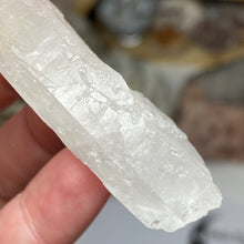 Load image into Gallery viewer, Quartz Laser Point #23