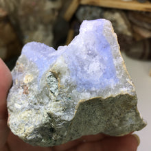 Bild in Galerie-Viewer laden, Blue Lace Agate Geode #10