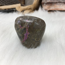 Load image into Gallery viewer, Atlantisite Freeform #04
