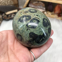 Bild in Galerie-Viewer laden, Kambaba Jasper Extra Large Egg #02