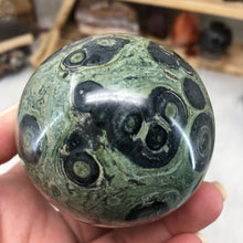 Bild in Galerie-Viewer laden, Kambaba Jasper Extra Large Egg #02
