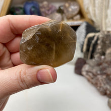 Bild in Galerie-Viewer laden, Amphibole Included Quartz XXX-Large Rough Tumble #02
