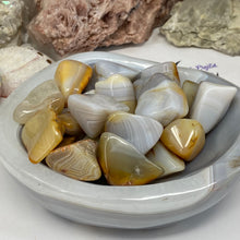Load image into Gallery viewer, Banded Agate Medium/Large Tumbles