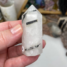 将图像加载到图库查看器中,Black Rutilated Quartz Point #06