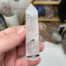 将图像加载到图库查看器中,Black Rutilated Quartz Point #09