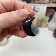 Load image into Gallery viewer, Shungite 1.25" Pendant Moons