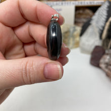 Load image into Gallery viewer, Shungite 1.25" Pendant Moons