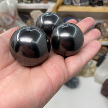 Load image into Gallery viewer, Shungite 1.35" Spheres