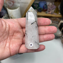 将图像加载到图库查看器中,Black Rutilated Quartz Point #10