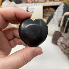 Chargez l'image dans la visionneuse de la galerie, Shungite 1.6" Puffy Hearts