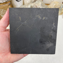 将图像加载到图库查看器中,Shungite 4" Tiles