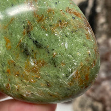 Load image into Gallery viewer, Chrysoprase Palm Stone #21