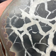 Bild in Galerie-Viewer laden, Septarian Nodule Pair #13