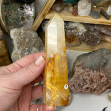 Bild in Galerie-Viewer laden, Yellow Hematoid "Golden Healer" Tower #02