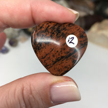 Bild in Galerie-Viewer laden, Mahogany Obsidian 1.25" Heart #12