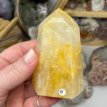 Bild in Galerie-Viewer laden, Yellow Hematoid "Golden Healer" Tower #05