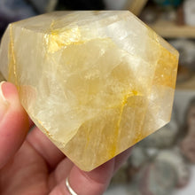 Bild in Galerie-Viewer laden, Yellow Hematoid "Golden Healer" Tower #05