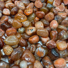 Bild in Galerie-Viewer laden, Carnelian Snakeskin Tumbles