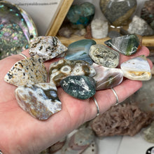 Bild in Galerie-Viewer laden, Ocean Jasper Small Rough Tumble