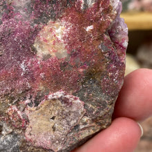 Bild in Galerie-Viewer laden, Cobaltoan Calcite #07