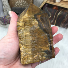 Carica l'immagine nel visualizzatore di Gallery, Tiger Eye Semi Polished Tower #02