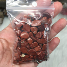 将图像加载到图库查看器中,<transcy>红碧玉砾石</transcy>