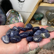 Load image into Gallery viewer, Iolite Small Tumbles