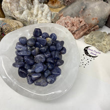 Load image into Gallery viewer, Iolite Small Tumbles