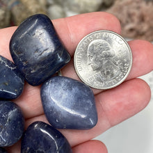 Cargar imagen en el visor de la galería, Iolite Medium Tumbles