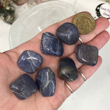 将图像加载到图库查看器中,Iolite Large / X-Large Tumbles