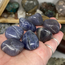 将图像加载到图库查看器中,Iolite Large / X-Large Tumbles