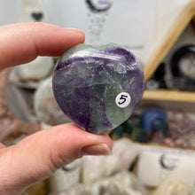 Chargez l'image dans la visionneuse de la galerie, Fluorite 40mm Hearts