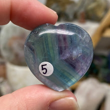Bild in Galerie-Viewer laden, Fluorite 30mm Hearts