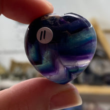 Bild in Galerie-Viewer laden, Fluorite 30mm Hearts