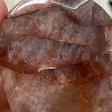 Chargez l'image dans la visionneuse de la galerie, Red Hematoid "Fire Quartz" Heart #01