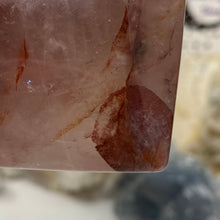 Chargez l'image dans la visionneuse de la galerie, Red Hematoid "Fire Quartz" Heart #02