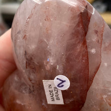 Chargez l'image dans la visionneuse de la galerie, Red Hematoid "Fire Quartz" Heart #02