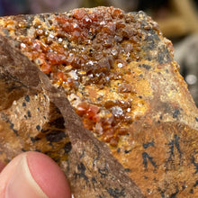 Chargez l'image dans la visionneuse de la galerie, Vanadinite #07 with Dendrites