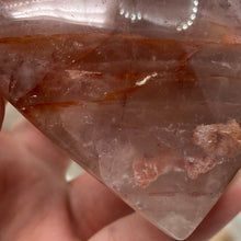 Chargez l'image dans la visionneuse de la galerie, Red Hematoid "Fire Quartz" Heart #03