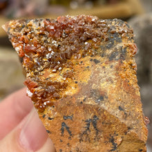 Chargez l'image dans la visionneuse de la galerie, Vanadinite #07 with Dendrites