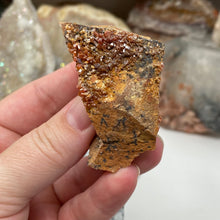 Chargez l'image dans la visionneuse de la galerie, Vanadinite #07 with Dendrites