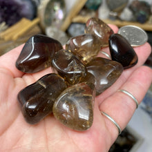 Bild in Galerie-Viewer laden, Smoky Quartz Medium / Large Tumbles