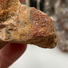 Bild in Galerie-Viewer laden, Vanadinite #10 with Barite