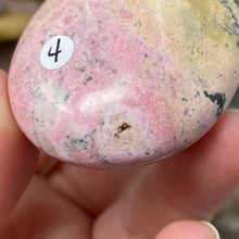 将图像加载到图库查看器中,Rhodonite with Pyrite Palm Stone #04