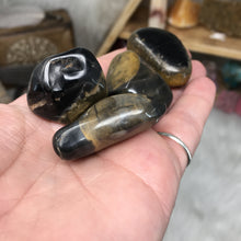 将图像加载到图库查看器中,Black Onyx Large Tumble Set