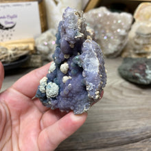 将图像加载到图库查看器中,Grape Agate Botryoidal Purple Chalcedony #01