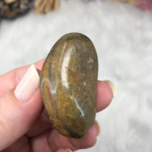 将图像加载到图库查看器中,Black Onyx Large Tumble Set