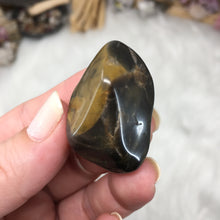 将图像加载到图库查看器中,Black Onyx Large Tumble Set