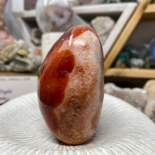 Bild in Galerie-Viewer laden, Carnelian Freeform #01